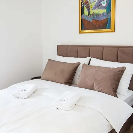 Bora Kuce Na Reci Villa Belgrade Room photo