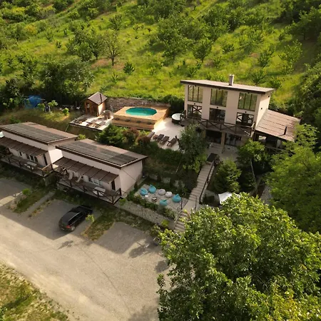 Bora Kuce Na Reci Villa Belgrade Exterior photo