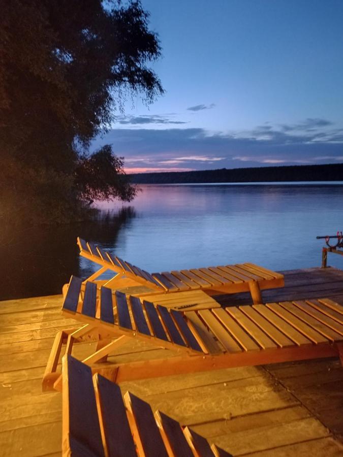 Bora Kuce Na Reci