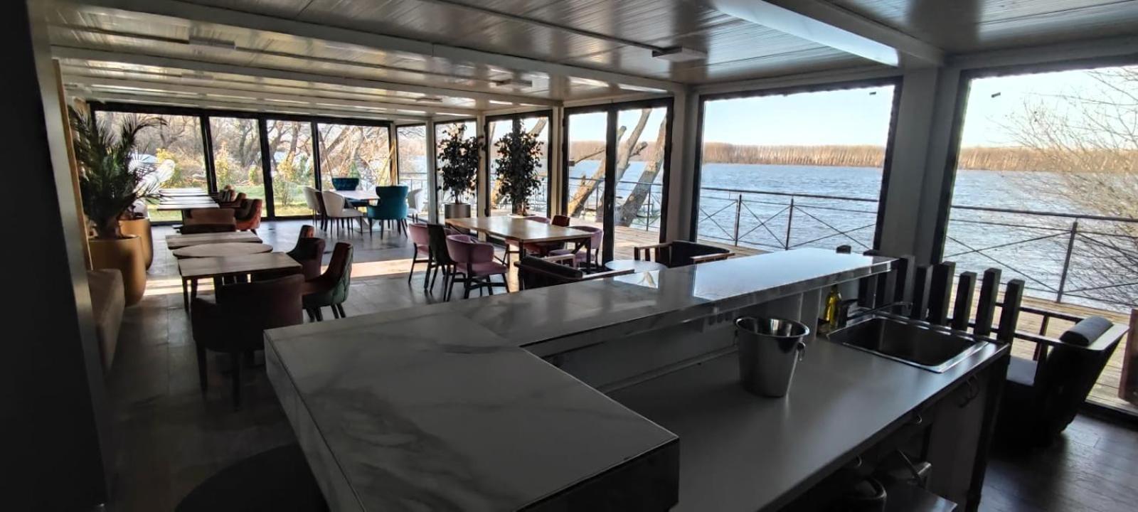 Bora Kuce Na Reci * Belgrad
